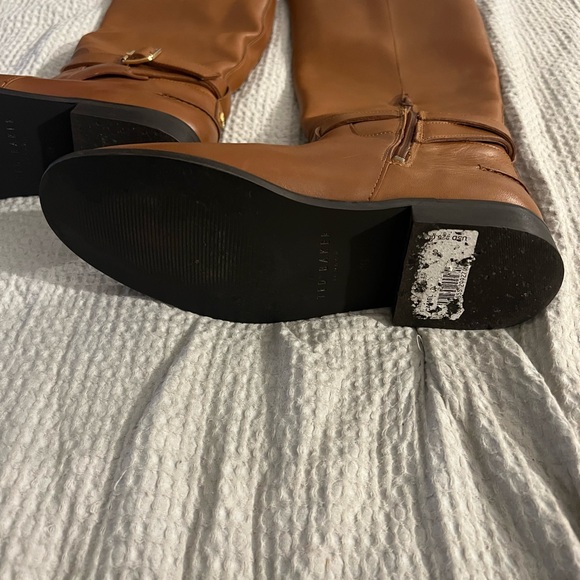 Ted Baker knee high boots in excellent condition. Worn once. Make me an offer! - Picture 8 of 11